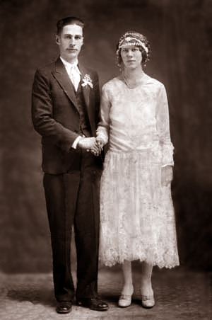 added a warm duotone to the restored ancient damaged photo